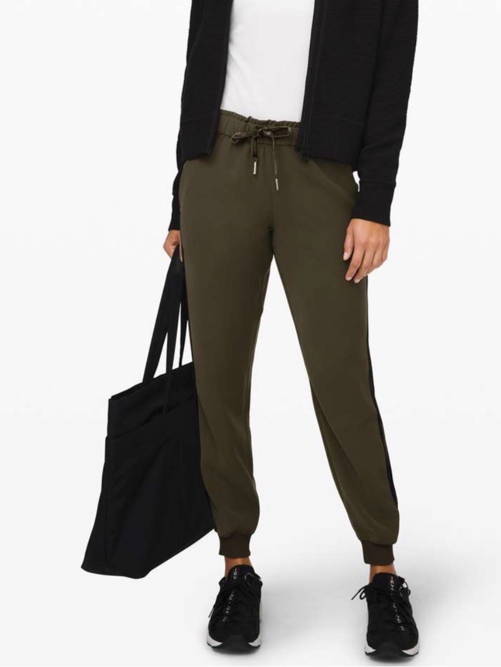 Lululemon On the Fly Jogger Dark Olive